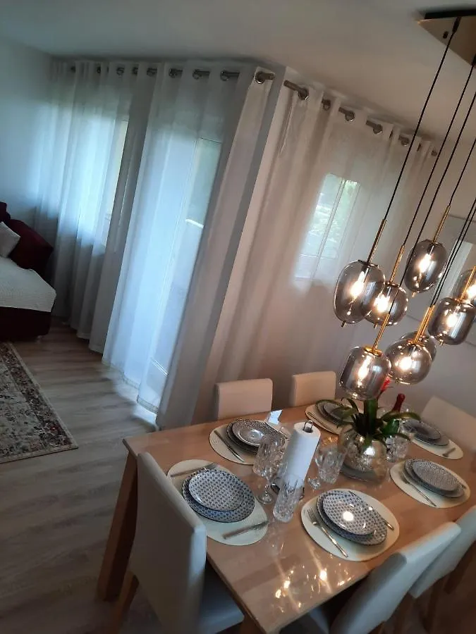 Moderne 3Zimmer Wohnung, In Koenigsbrunn Bei Augsburg Apartment